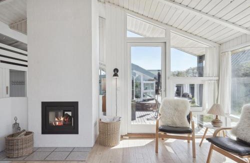 Saltum House | Holiday Home Dijana - 150m from the sea by Interhome