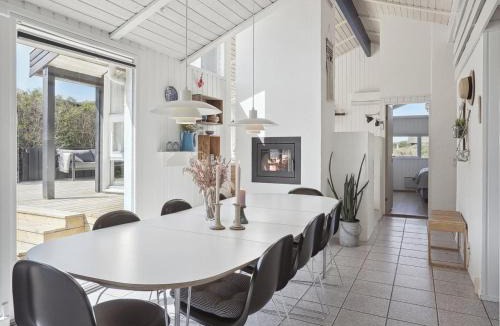 Saltum House | Holiday Home Dijana - 150m from the sea by Interhome