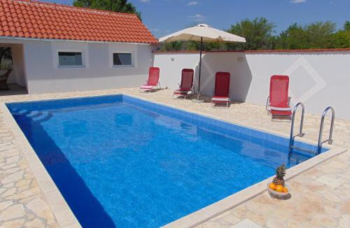 Benkovac House | Holiday Home Donji Lepuri