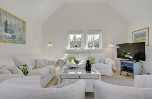 Holloselund House | Holiday Home Drude - 920m from the sea by Interhome