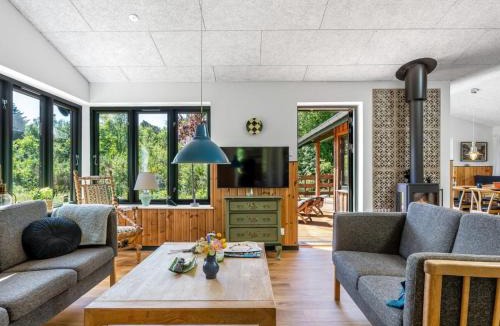 Nordost House | Holiday Home Duco - 780m from the sea by Interhome
