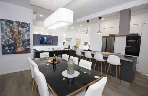 Gata House | Holiday Home EB with Heated Pool