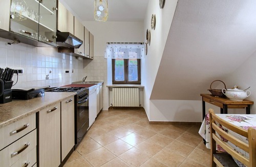Grabri House | Holiday Home Eda - Three Bedroom Holiday Home with Pool