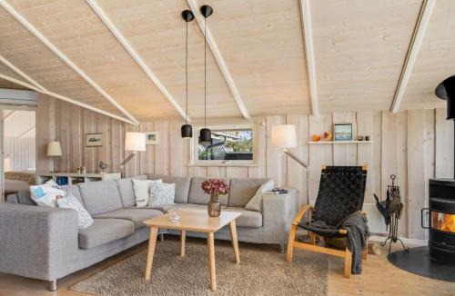 Hvorup Klit House | Holiday Home Eddi - 550m from the sea by Interhome