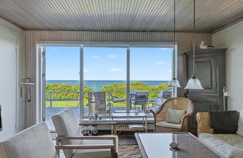 Frørup House | Holiday Home Edla - 35m from the sea by Interhome