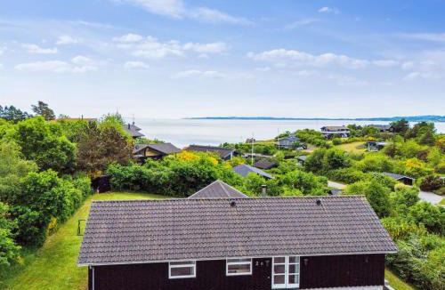 Handrup Strand House | Holiday Home Edo - 250m from the sea by Interhome