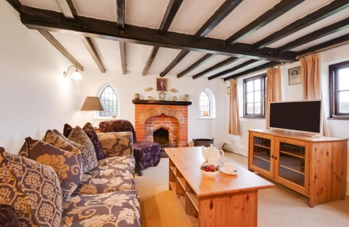 Martlesham Heath House | Holiday Home Eelsfoot by Interhome