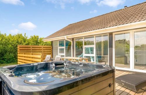 Vrist Strand House | Holiday Home Eftim - 500m from the sea by Interhome