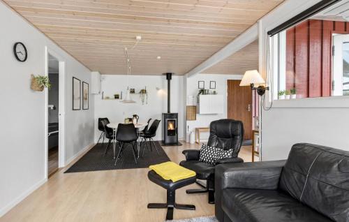 Rendbjerg House | Holiday Home Egernsund With A Fireplace 316