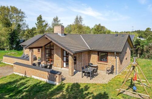 Nordost House | Holiday Home Ehlin - 150m from the sea by Interhome