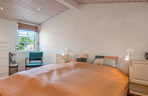 Ronde House | Holiday Home Eilke - 50m from the sea by Interhome