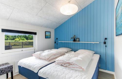 Grønninghoved Strand House | Holiday Home Eisa - 75m from the sea by Interhome