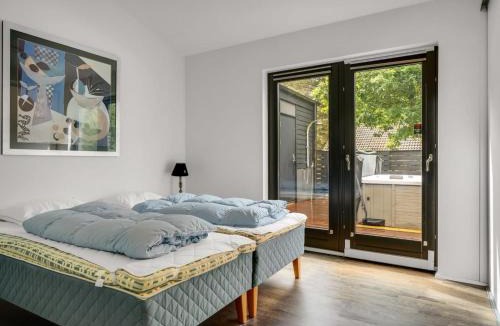 Hou House | Holiday Home Ejnarine - 1-5km from the sea by Interhome
