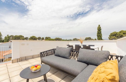 Cambrils House | Holiday Home Eldorado Playa 139 by Interhome