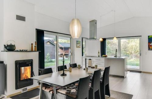 Sødring House | Holiday Home Elfriede - 400m to the fjord by Interhome
