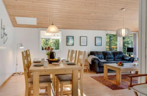 Hou House | Holiday Home Eli - 1-4km from the sea by Interhome