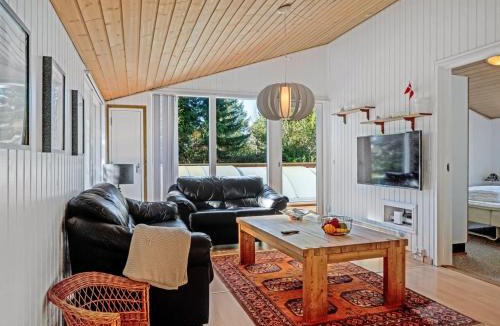 Hou House | Holiday Home Eli - 1-4km from the sea by Interhome