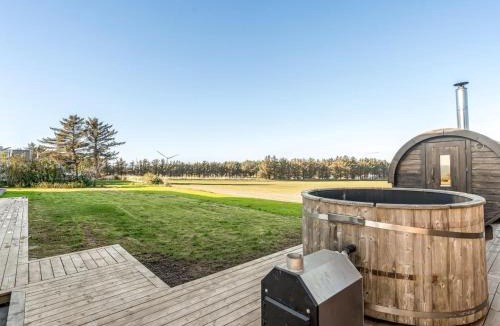 Hanstholm House | Holiday Home Elida - 400m from the sea by Interhome