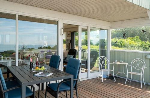 Vang House | Holiday Home Eliene - 400m from the sea by Interhome
