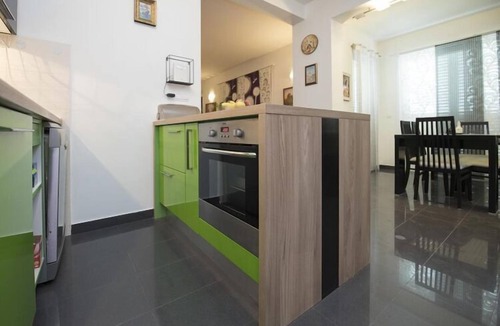 Klis House | Holiday Home Elijah Creek - One Bedroom Home with Pool