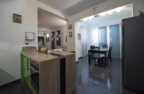 Klis House | Holiday Home Elijah Creek - One Bedroom Home with Pool