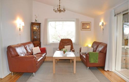 Solrod Strand House | Holiday Home Ellevej