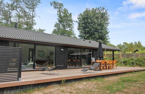 Hasle House | Holiday Home Ellin - 800m from the sea by Interhome