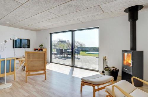 Ristinge House | Holiday Home Emin - 100m from the sea by Interhome