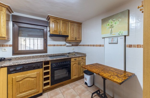 Ortigosa del Monte House | Holiday Home 'De Los Abuelos' with Mountain Views, Private Terrace and Wi-Fi