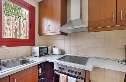 Vallpineda House | Holiday Home with Moutain View, Private Pool, A/C & WiFi
