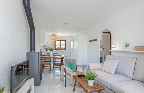 Sant Pere Pescador House | Holiday Home 500m from Beach - BBQ, WiFi, A/C, Parking