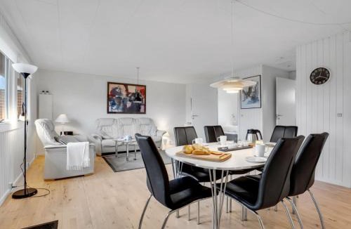 Fej House | Holiday Home Esther - 700m from the sea by Interhome