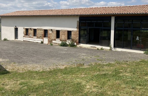 Bonrepos-sur-Aussonnelle Other | Holiday Home / Events / Wedding