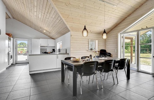 Fjellerup House | Holiday home Fælledvej Glesborg I