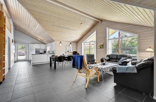 Fjellerup House | Holiday home Fælledvej Glesborg I