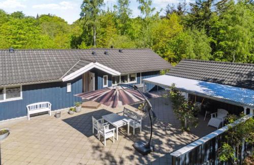 Femmøller House | Holiday Home Fatima - 400m from the sea by Interhome