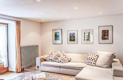 Mustair House | Holiday Home Ferienhaus Döss by Interhome