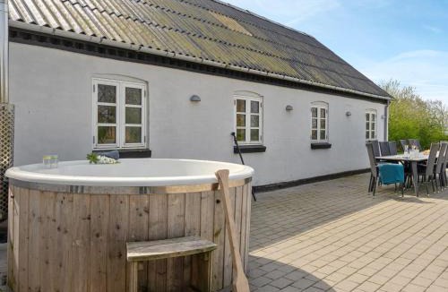 Thyholm House | Holiday Home Folkar - 3km to the fjord by Interhome