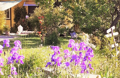 Bezaudun-les-Alpes Ski Chalet | Holiday home with garden & spa for nature lovers