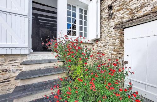 Champtoce-sur-Loire House | Holiday Home Les Goganes by Interhome