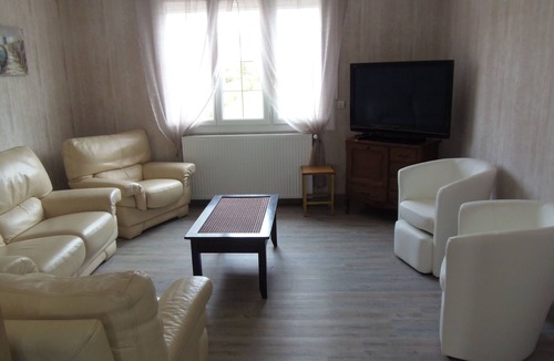 Grandcamp-Maisy House | Holiday home