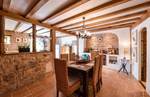 La Foret-de-Tesse House | Holiday Home in Charente with Pool