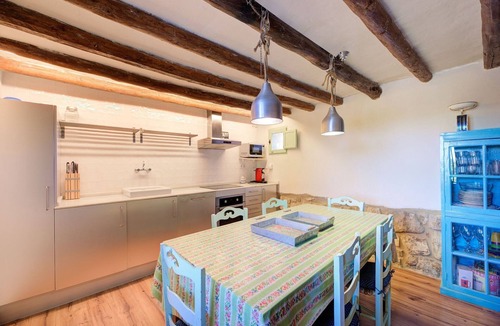 Fraga House | Holiday Home Fraga with Private Pool