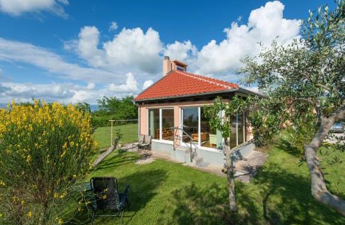 Zaton House | Holiday home Frankie Paradise