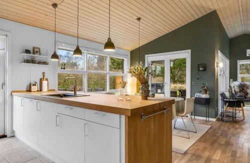 Hou House | Holiday Home Frederikka - 1-9km from the sea by Interhome