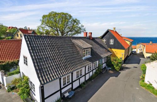 Gudhjem House | Holiday Home Frederikke - 300m from the sea by Interhome