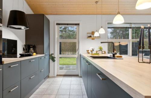 Hou House | Holiday Home Fritse - 1-9km from the sea by Interhome