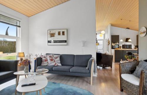 Hou House | Holiday Home Fritse - 1-9km from the sea by Interhome