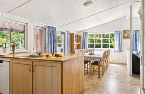 Faarevejle House | Holiday Home Fritza - 500m from the sea by Interhome