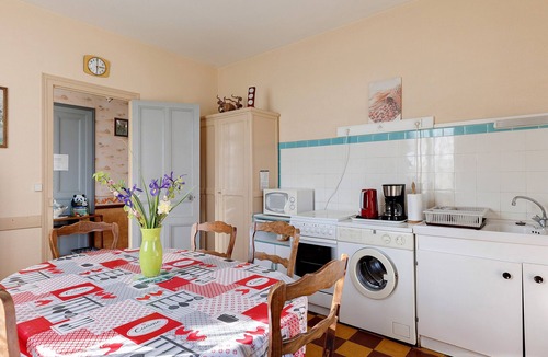 Noyers-sur-Cher House | Holiday Home 'Gîte Bleu, 3 Km Zoo Beauval'
